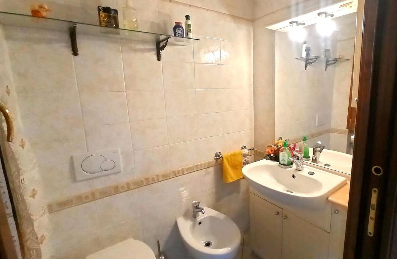 Il Tulipano Apartment ซานบาร์โตโลเมโอ อัล มาเร ภายนอก รูปภาพ